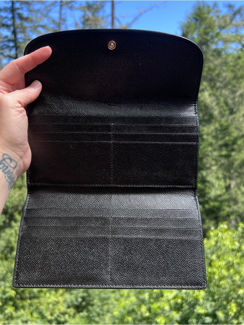 VINTAGE COACH Women's Trifold Wallet in Pebble Leather w Gold Hardware AUTHENTIC - Picture 3 of 5